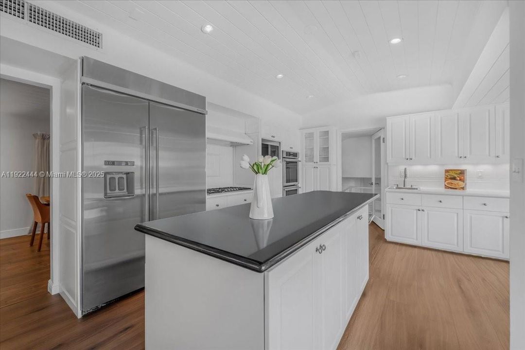 待售: $4,950,000 (3 贝兹, 3 浴室, 3382 平方英尺)