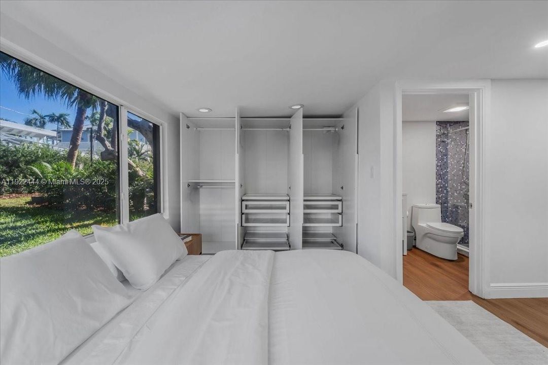 待售: $4,950,000 (3 贝兹, 3 浴室, 3382 平方英尺)