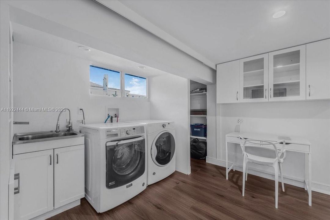 待售: $4,950,000 (3 贝兹, 3 浴室, 3382 平方英尺)