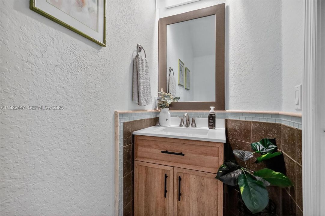 待售: $995,000 (4 贝兹, 3 浴室, 3043 平方英尺)