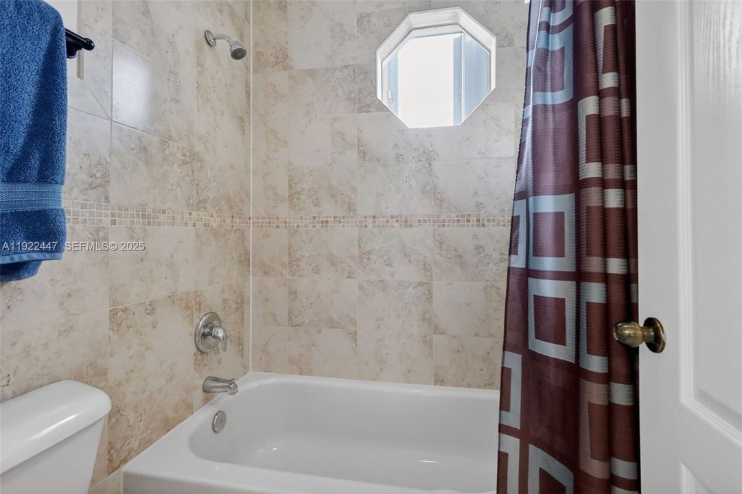 待售: $995,000 (4 贝兹, 3 浴室, 3043 平方英尺)