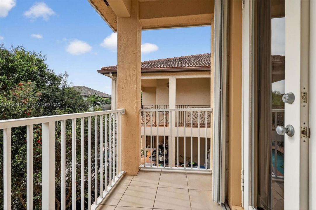 待售: $995,000 (4 贝兹, 3 浴室, 3043 平方英尺)