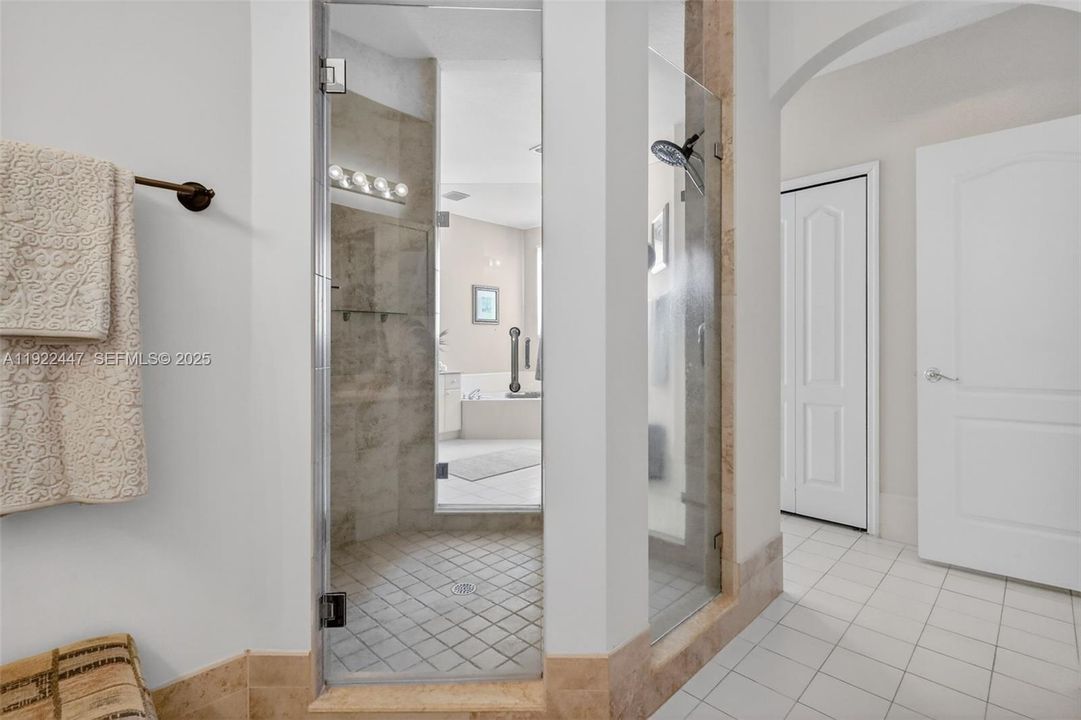 待售: $995,000 (4 贝兹, 3 浴室, 3043 平方英尺)