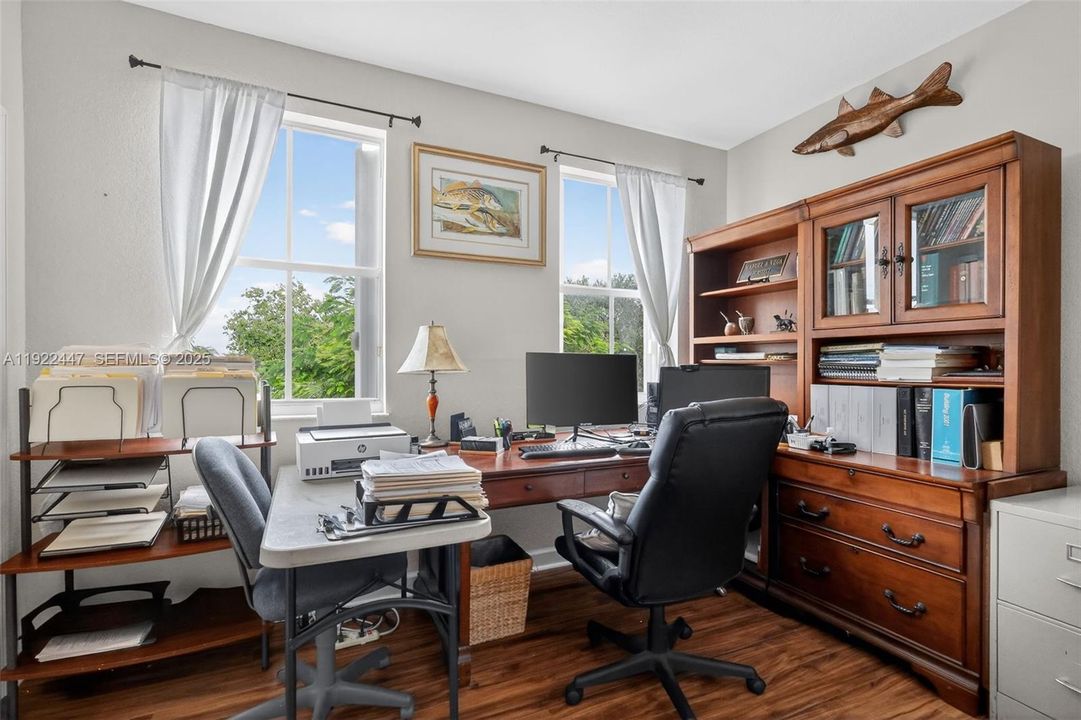 待售: $995,000 (4 贝兹, 3 浴室, 3043 平方英尺)