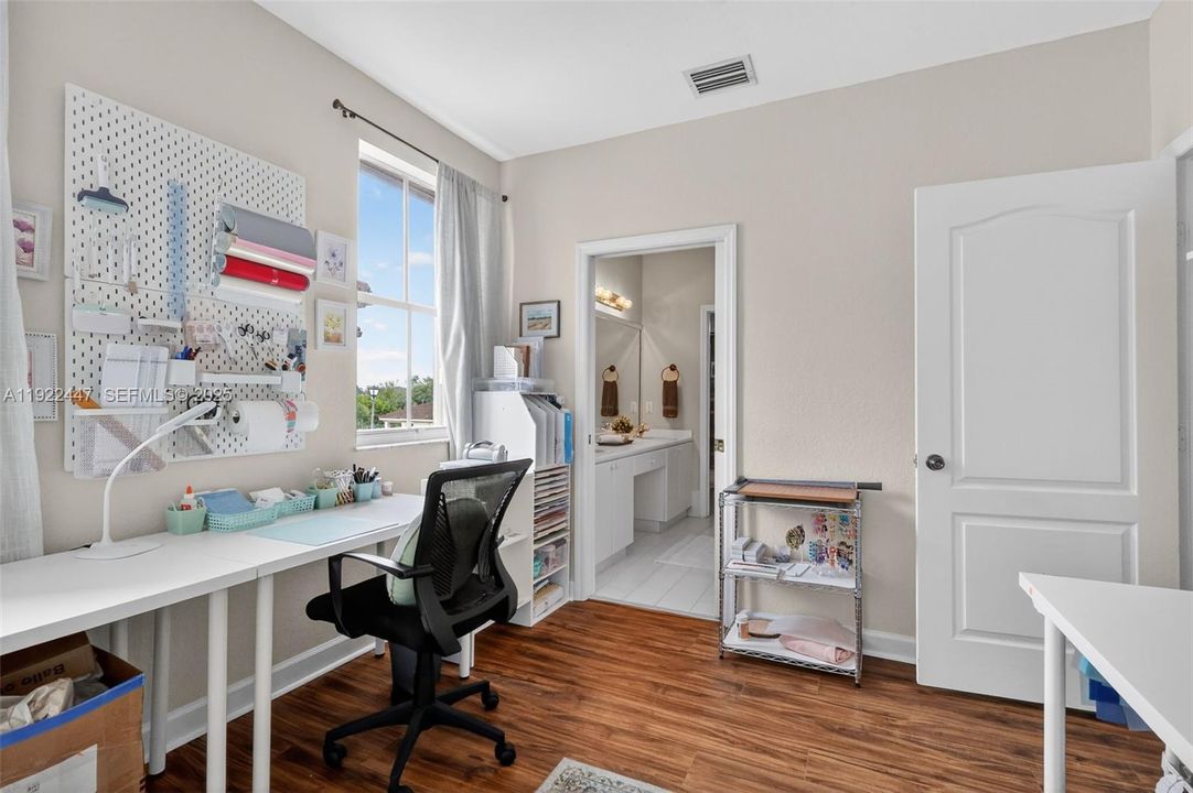 待售: $995,000 (4 贝兹, 3 浴室, 3043 平方英尺)