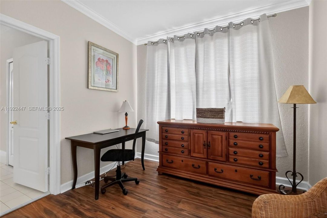 待售: $995,000 (4 贝兹, 3 浴室, 3043 平方英尺)