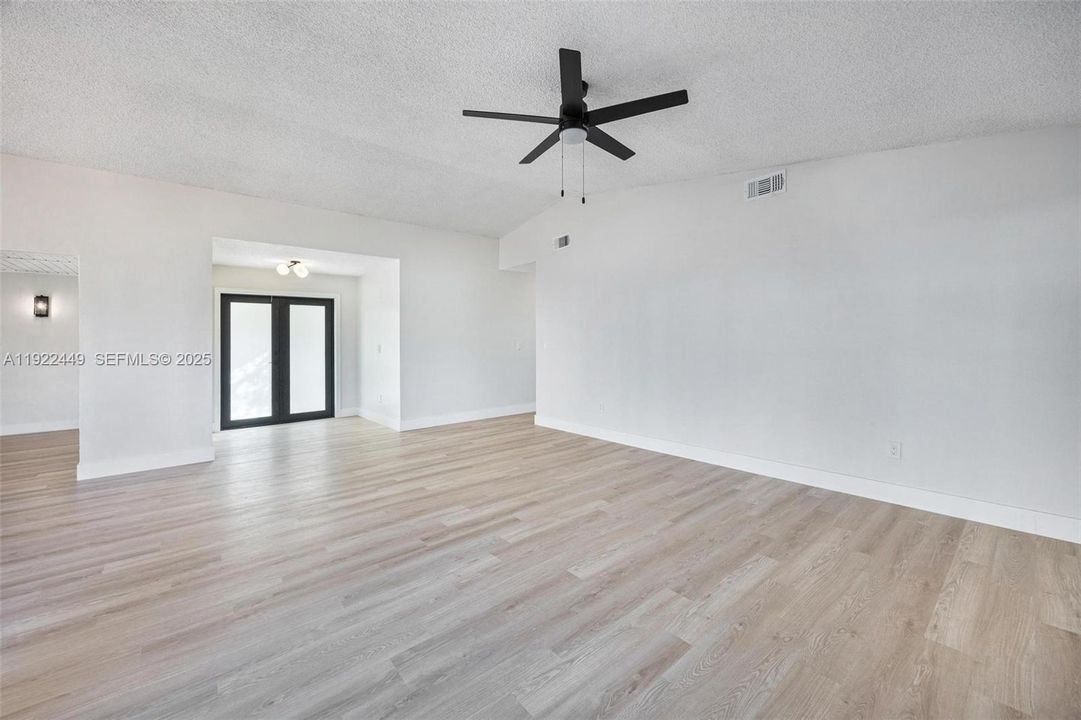 For Sale: $590,995 (4 beds, 2 baths, 1602 Square Feet)