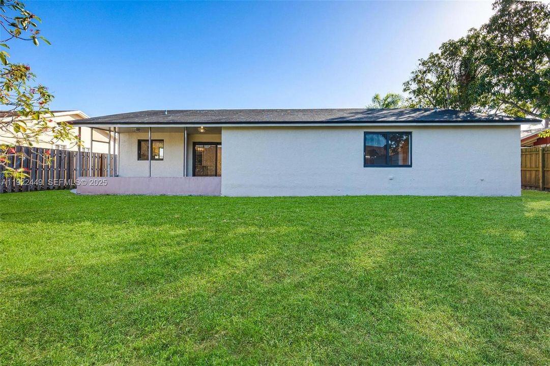 For Sale: $590,995 (4 beds, 2 baths, 1602 Square Feet)