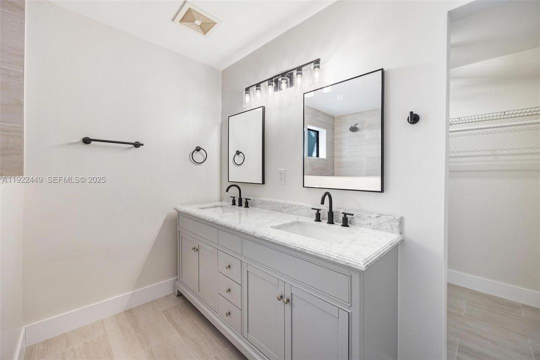 For Sale: $590,995 (4 beds, 2 baths, 1602 Square Feet)