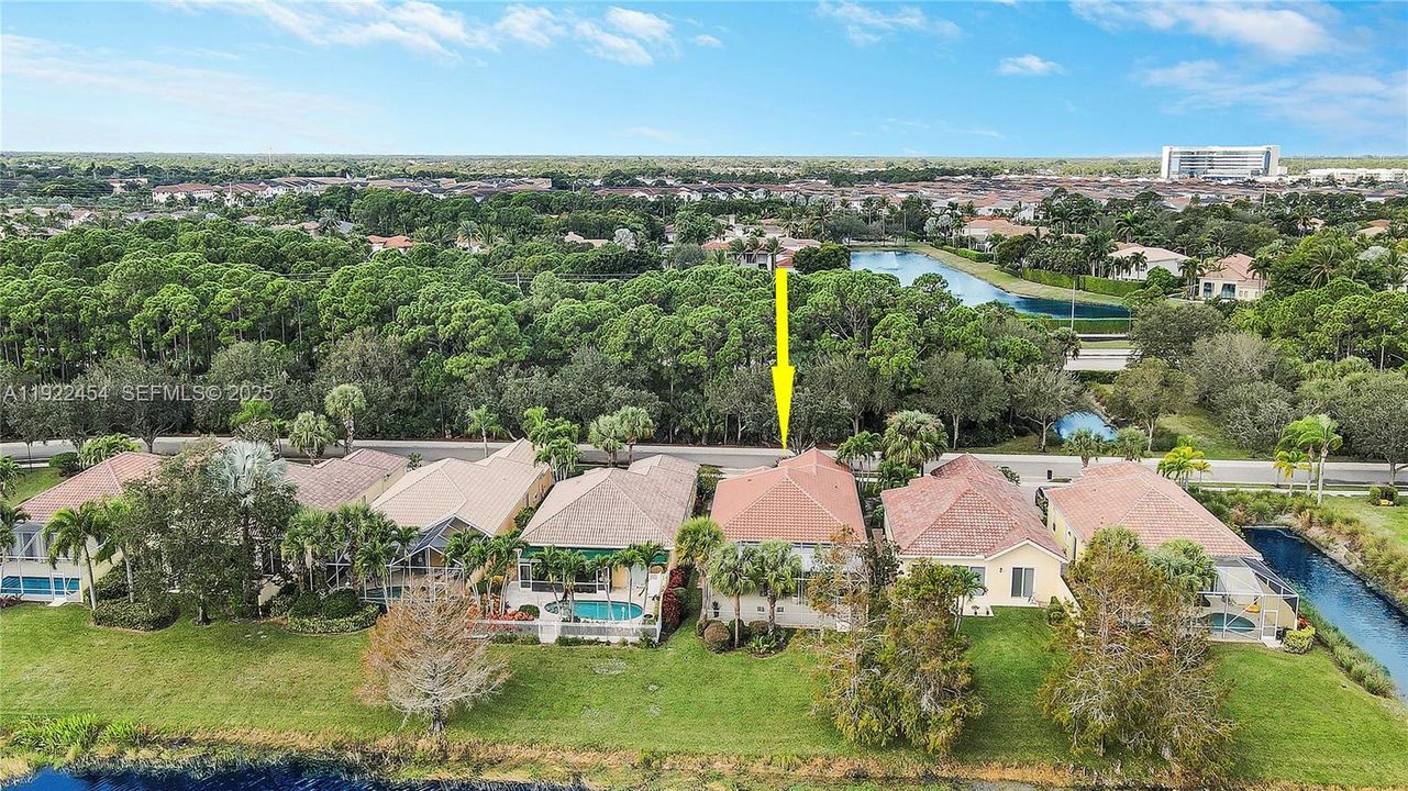 待售: $915,000 (3 贝兹, 3 浴室, 2221 平方英尺)