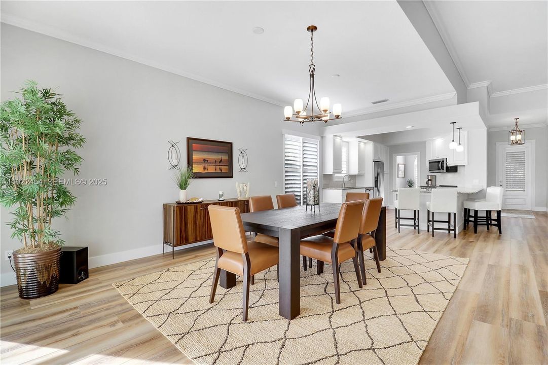 待售: $915,000 (3 贝兹, 3 浴室, 2221 平方英尺)