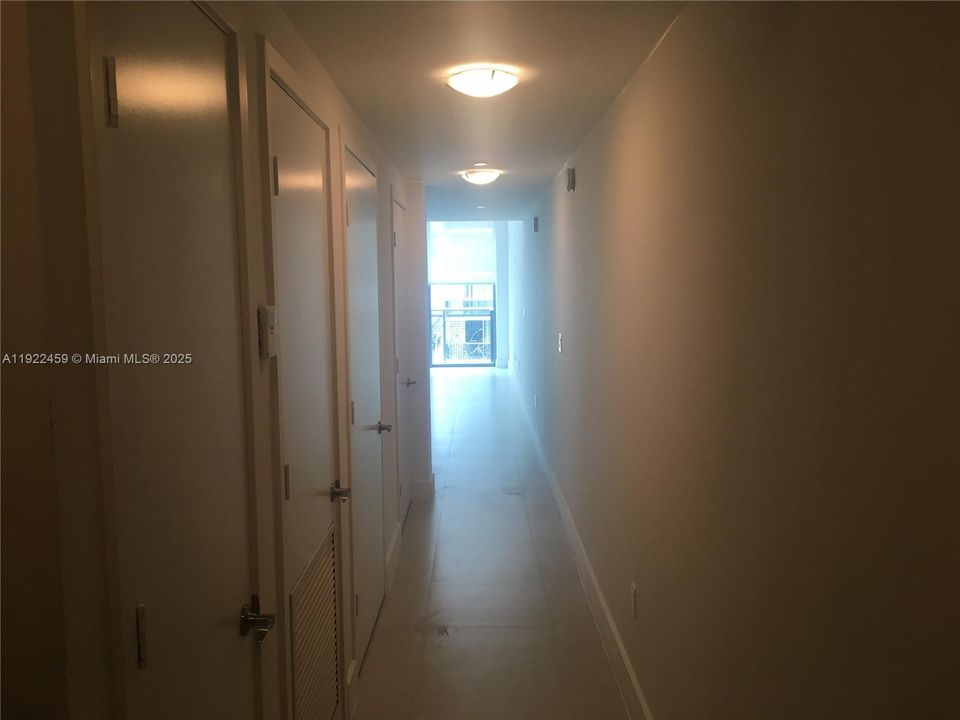 En Venta: $539,900 (1 camas, 1 baños, 1011 Pies cuadrados)