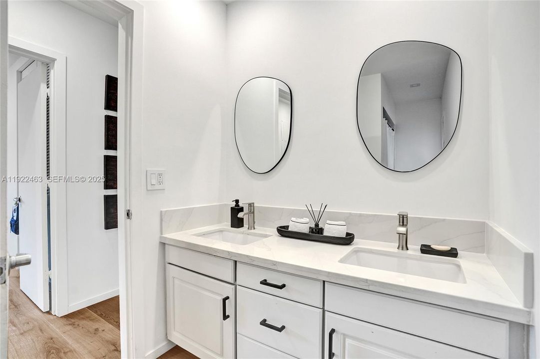 For Rent: $8,200 (4 beds, 2 baths, 2234 Square Feet)