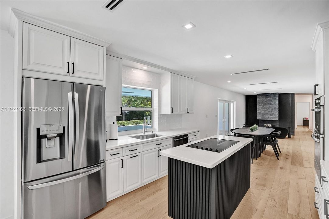 For Rent: $8,200 (4 beds, 2 baths, 2234 Square Feet)