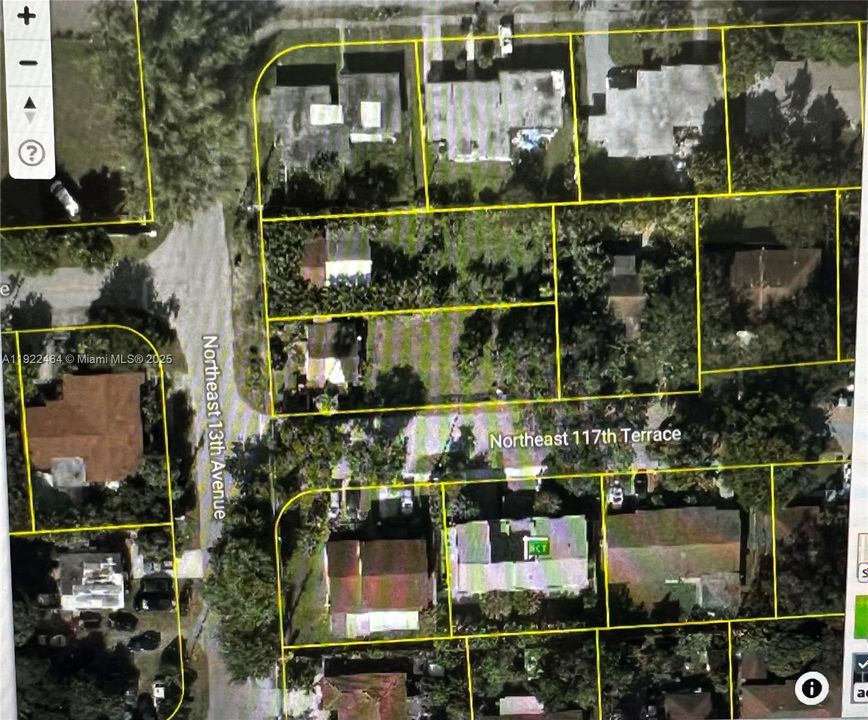 For Sale: $350,000 (0.17 acres)