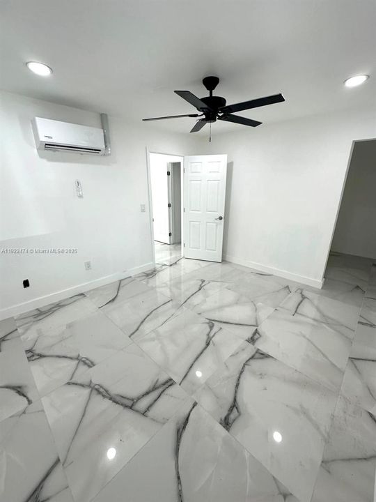 For Rent: $2,100 (2 beds, 1 baths, 0 Square Feet)