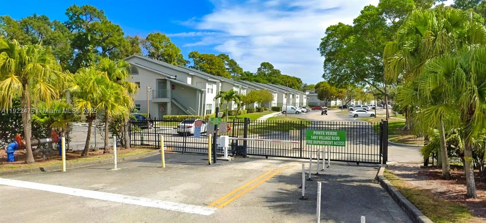 For Rent: $1,500 (1 beds, 1 baths, 726 Square Feet)