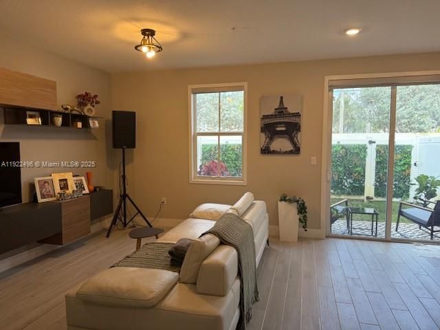 For Sale: $724,888 (4 beds, 3 baths, 2260 Square Feet)