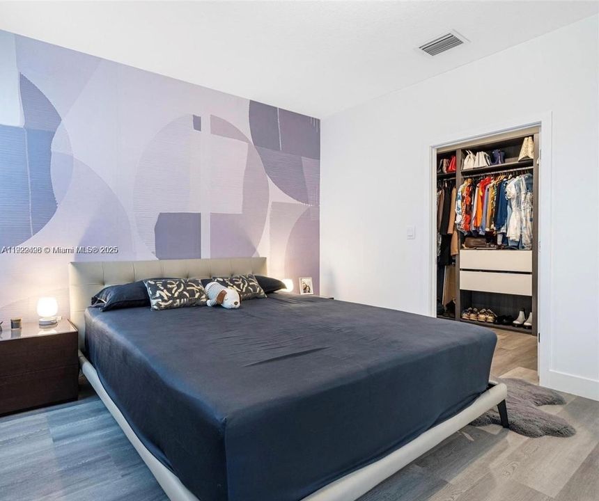 For Sale: $724,888 (4 beds, 3 baths, 2260 Square Feet)