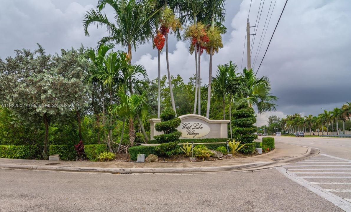 В аренду: $4,200 (3 спален, 2 ванн, 1748 Квадратных фут)