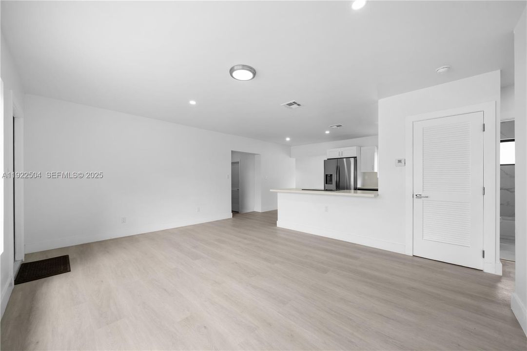 For Sale: $585,900 (6 beds, 3 baths, 2329 Square Feet)