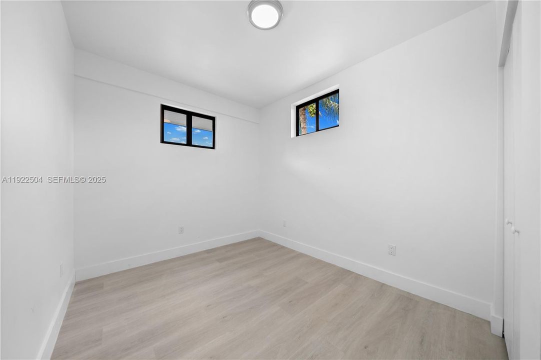 For Sale: $585,900 (6 beds, 3 baths, 2329 Square Feet)