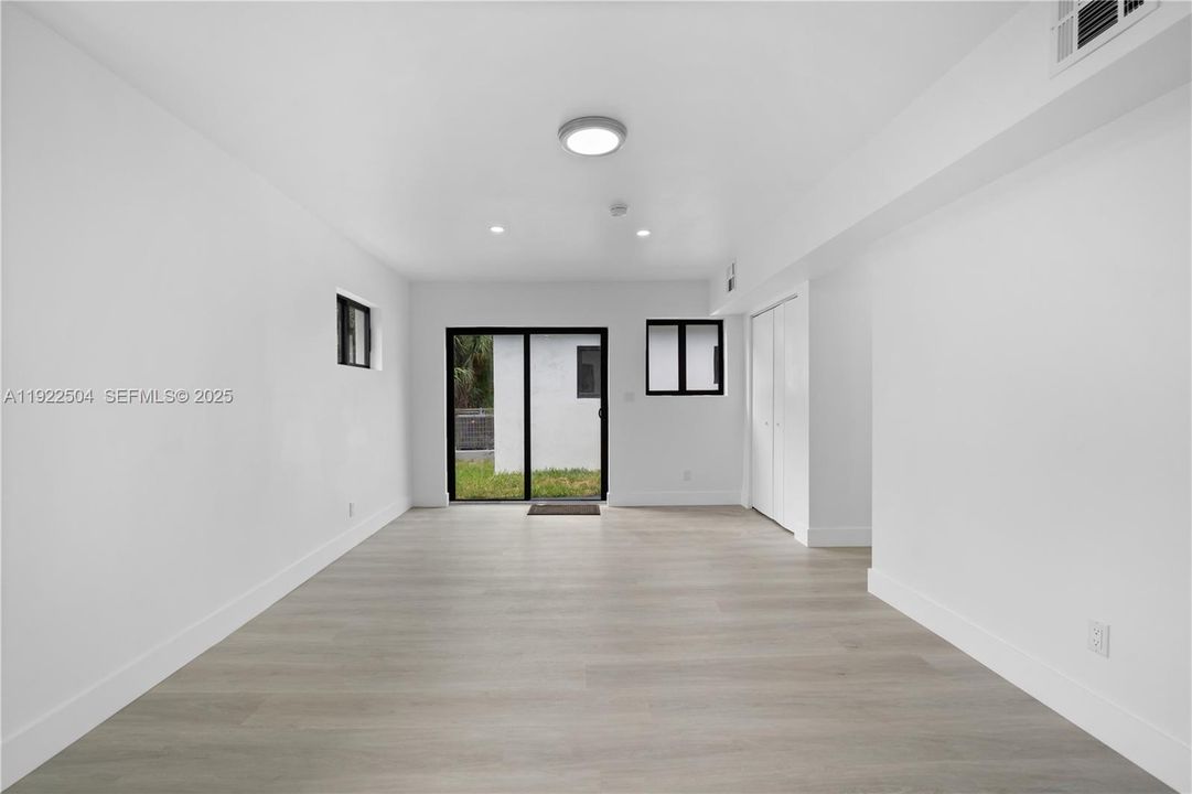 For Sale: $585,900 (6 beds, 3 baths, 2329 Square Feet)