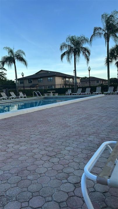 For Rent: $1,900 (2 beds, 2 baths, 760 Square Feet)