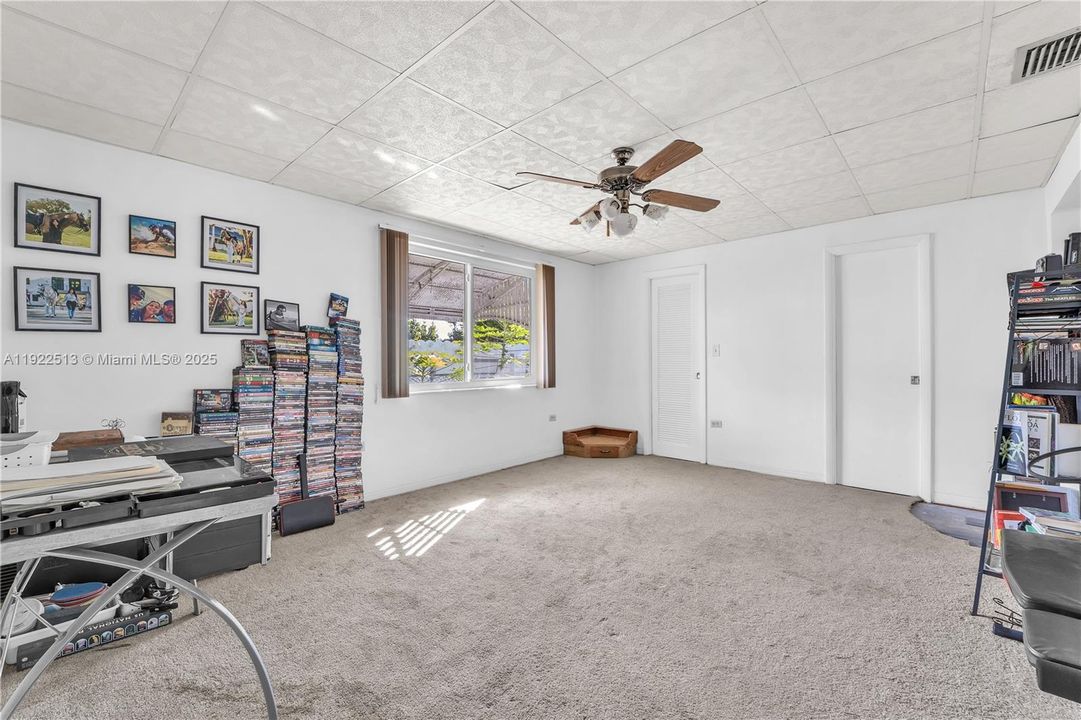 For Sale: $630,000 (3 beds, 2 baths, 1527 Square Feet)