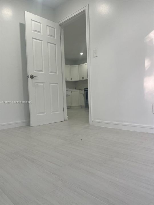 出租: $1,700 (1 贝兹, 1 浴室, 1726 平方英尺)