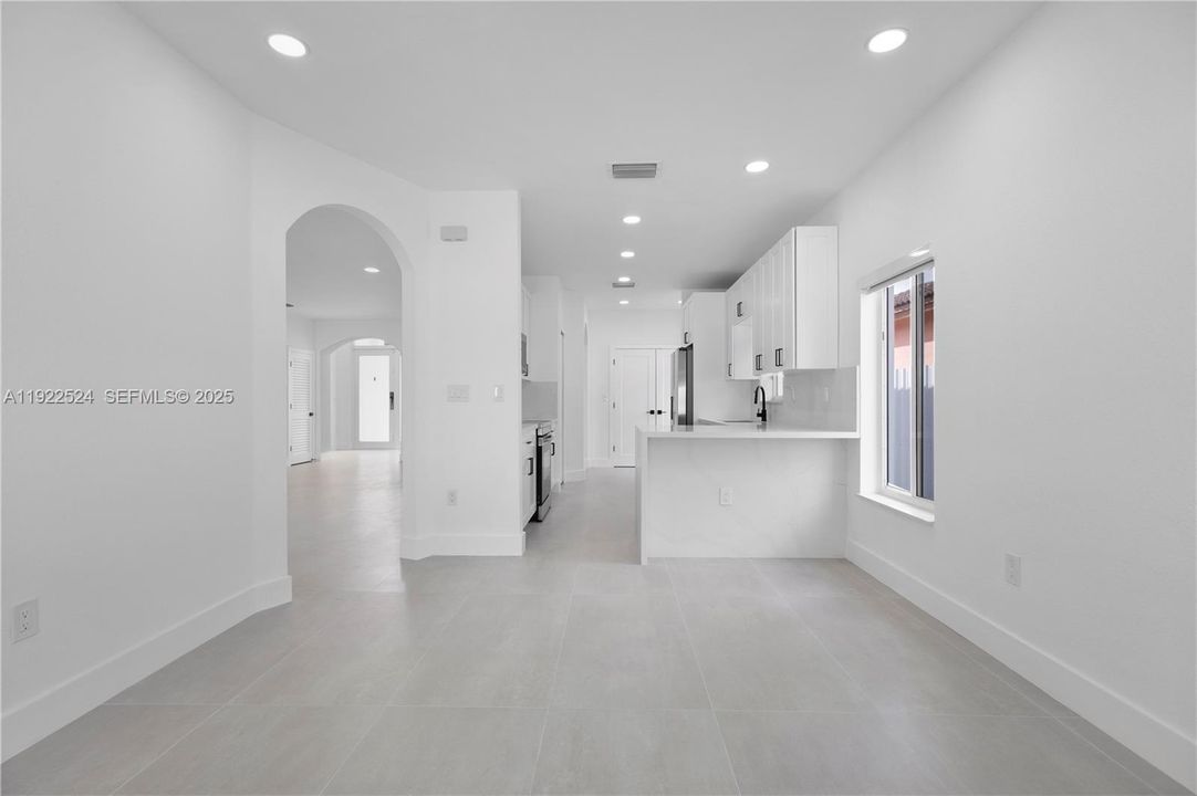 For Sale: $630,000 (3 beds, 2 baths, 1538 Square Feet)