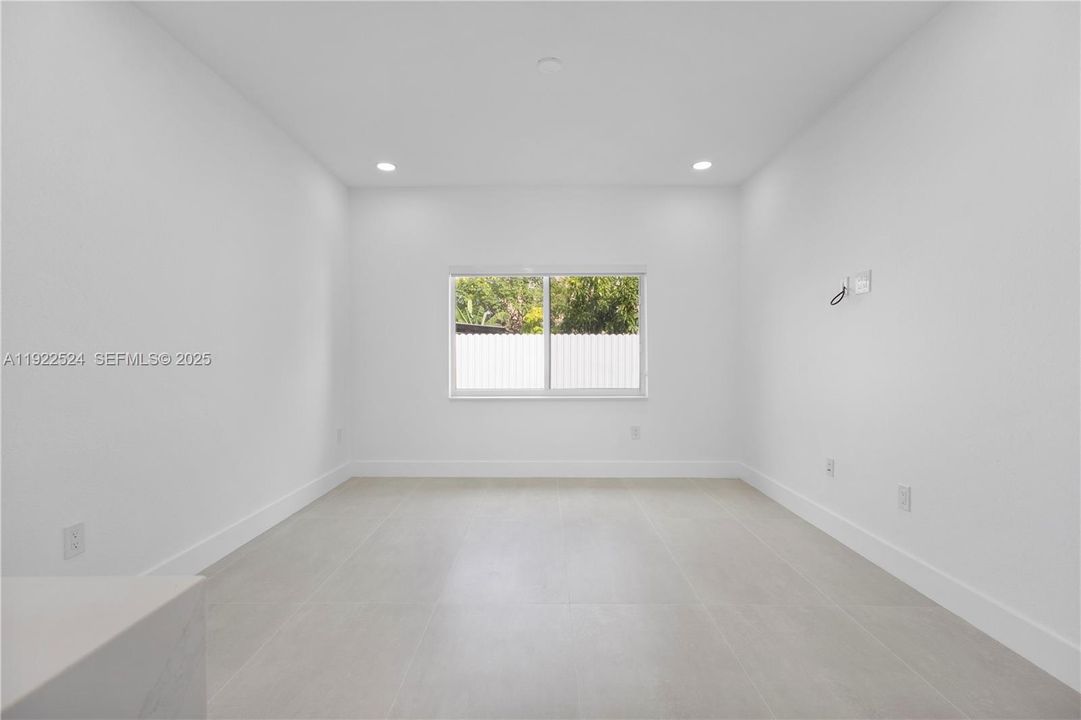 For Sale: $630,000 (3 beds, 2 baths, 1538 Square Feet)