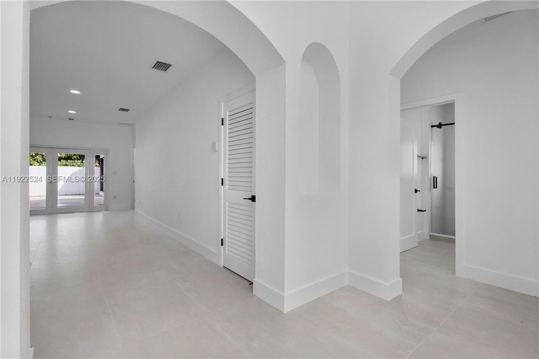 For Sale: $630,000 (3 beds, 2 baths, 1538 Square Feet)