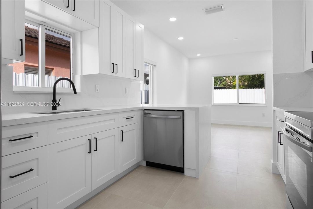 For Sale: $630,000 (3 beds, 2 baths, 1538 Square Feet)