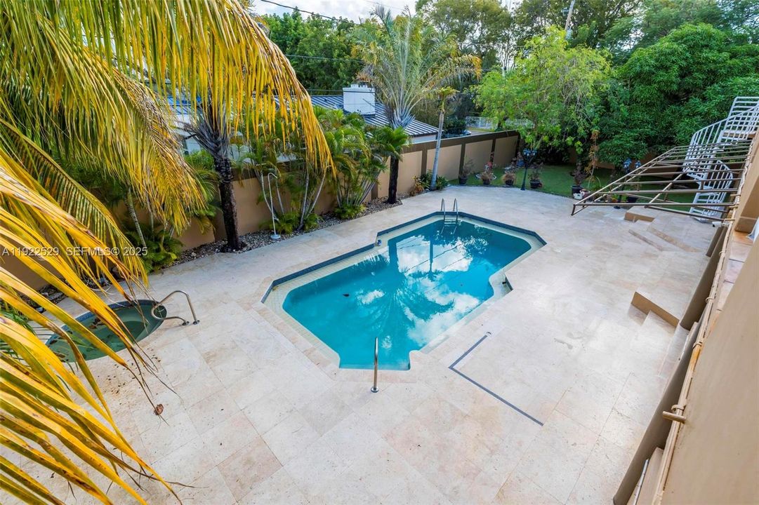 For Sale: $2,900,000 (4 beds, 5 baths, 3875 Square Feet)