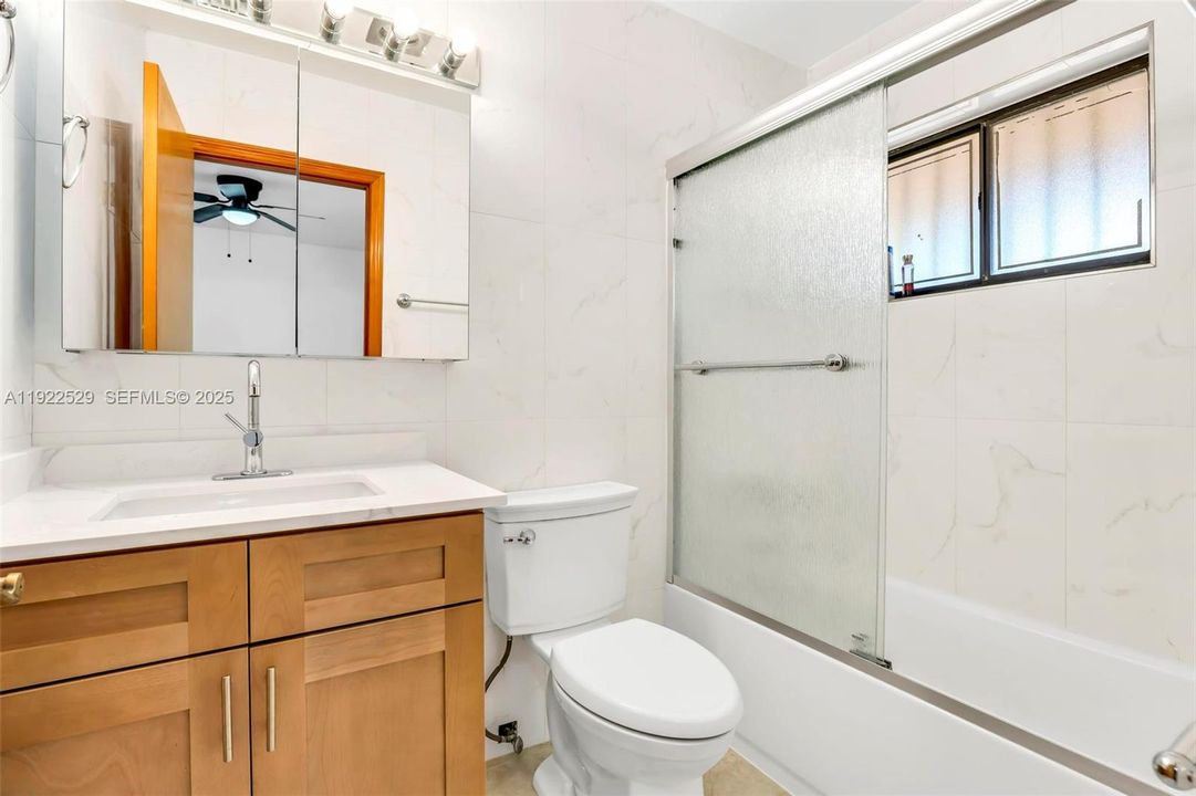 For Sale: $2,900,000 (4 beds, 5 baths, 3875 Square Feet)