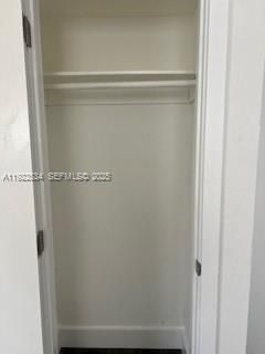 En Venta: $385,000 (3 camas, 1 baños, 780 Pies cuadrados)