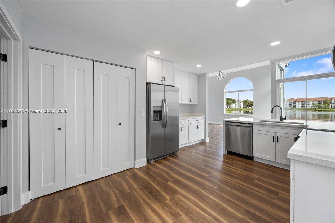 For Rent: $4,650 (3 beds, 2 baths, 1764 Square Feet)