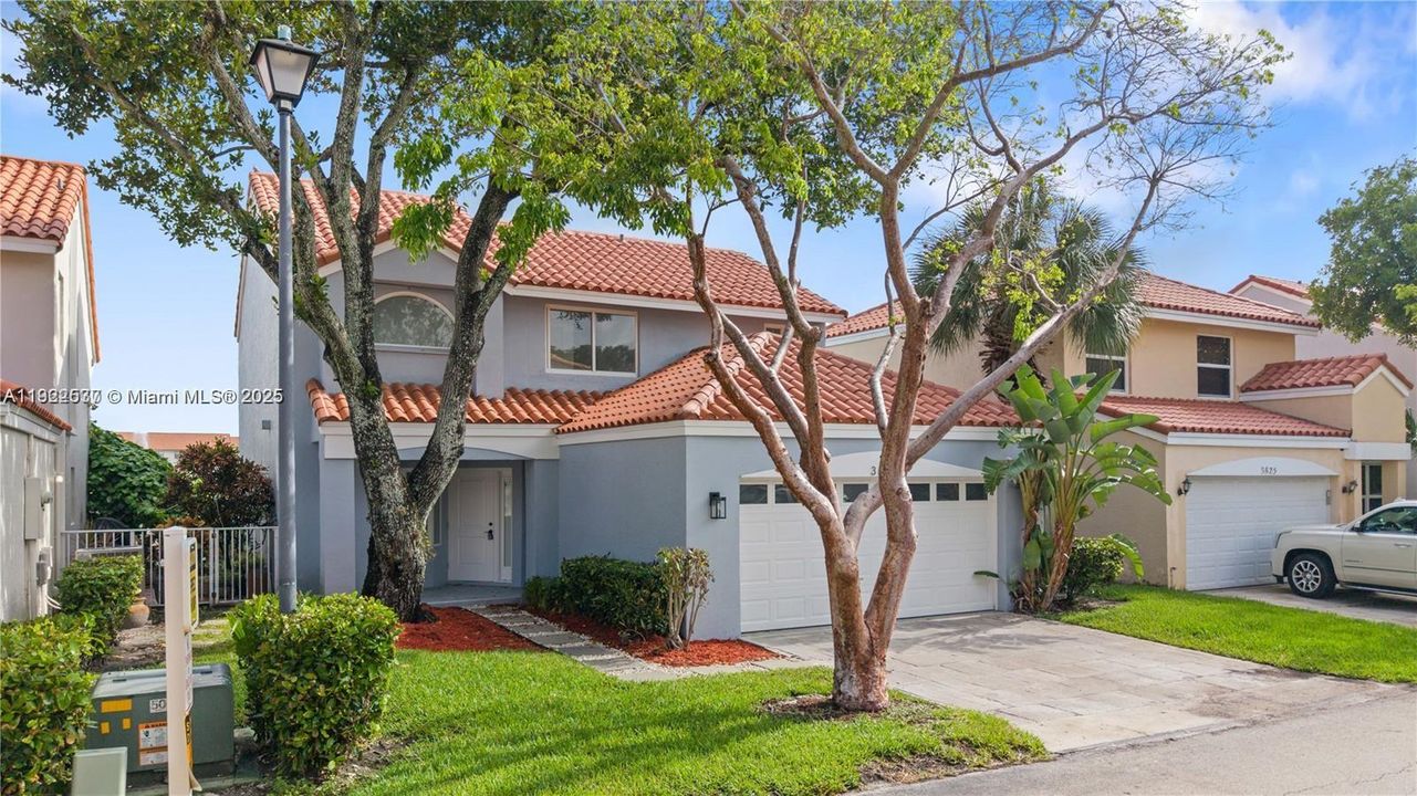 For Rent: $4,650 (3 beds, 2 baths, 1764 Square Feet)