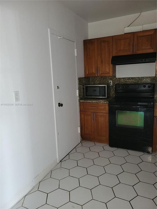 En Venta: $229,000 (1 camas, 1 baños, 762 Pies cuadrados)