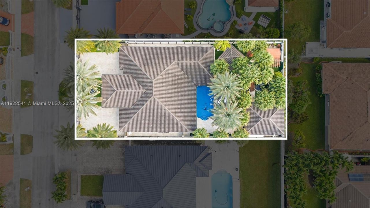 For Sale: $1,699,900 (4 beds, 2 baths, 2482 Square Feet)