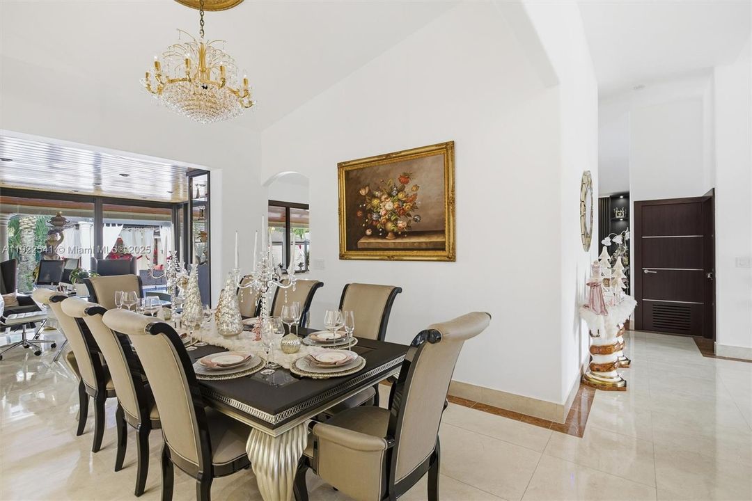 For Sale: $1,699,900 (4 beds, 2 baths, 2482 Square Feet)