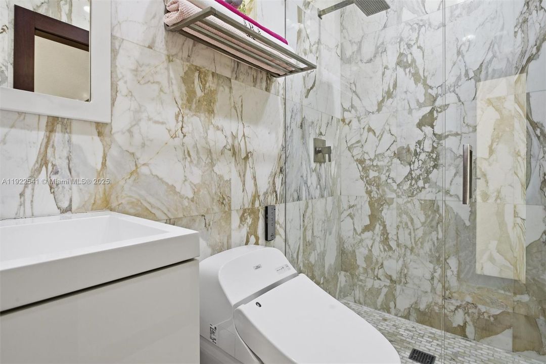 For Sale: $1,699,900 (4 beds, 2 baths, 2482 Square Feet)