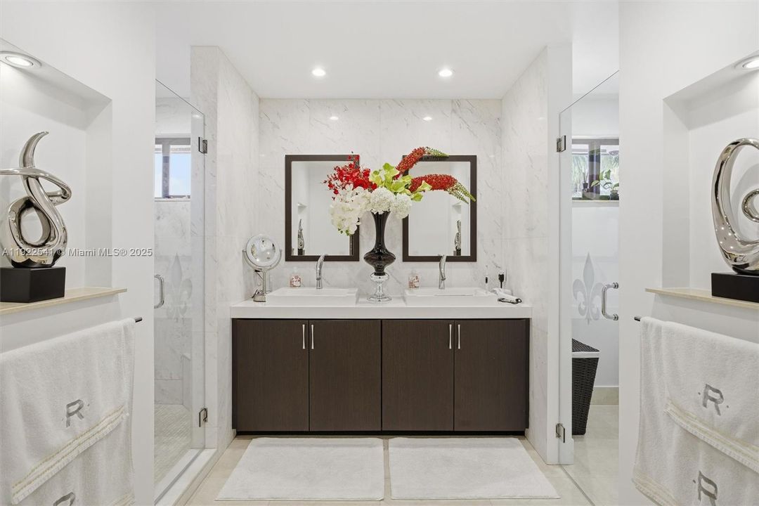 For Sale: $1,699,900 (4 beds, 2 baths, 2482 Square Feet)