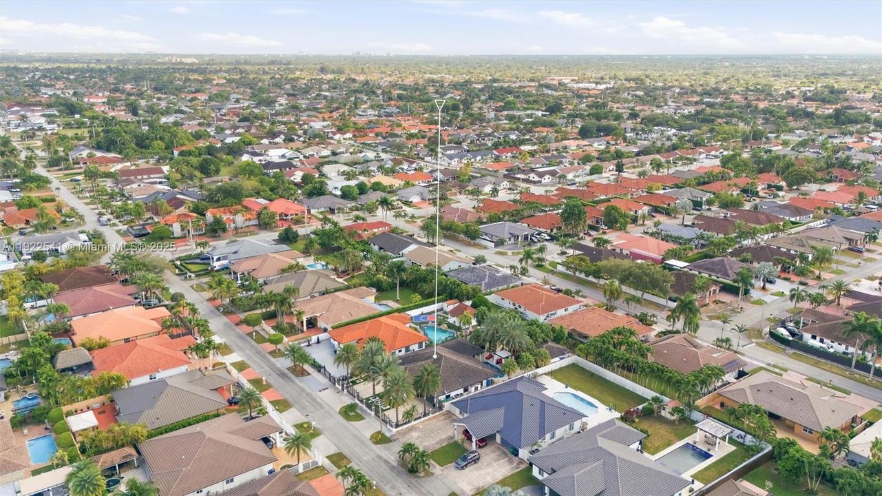 For Sale: $1,699,900 (4 beds, 2 baths, 2482 Square Feet)