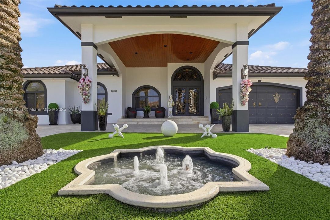 For Sale: $1,699,900 (4 beds, 2 baths, 2482 Square Feet)