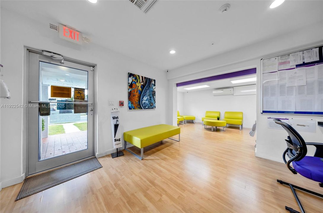 В аренду: $32 (0 спален, 0 ванн, 0 Квадратных фут)