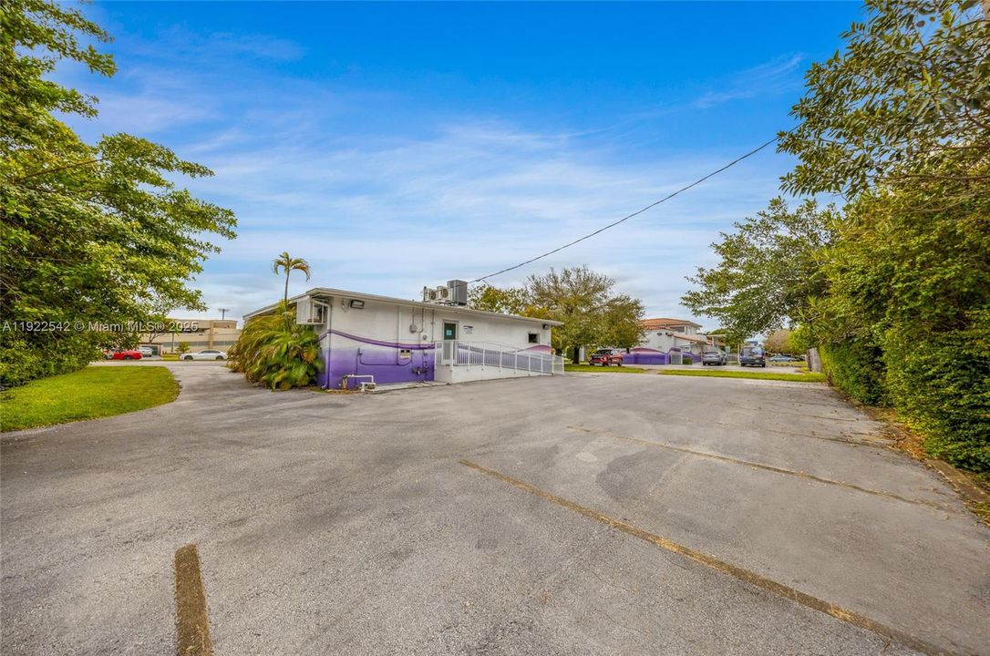 В аренду: $32 (0 спален, 0 ванн, 0 Квадратных фут)