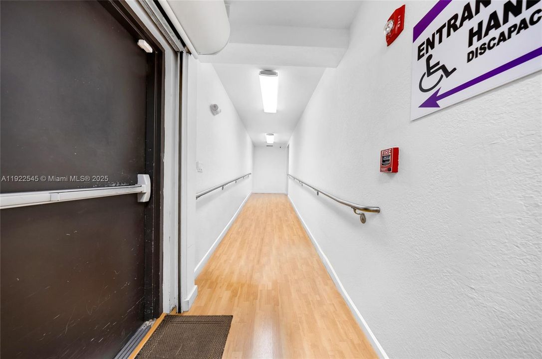 В аренду: $32 (0 спален, 0 ванн, 0 Квадратных фут)