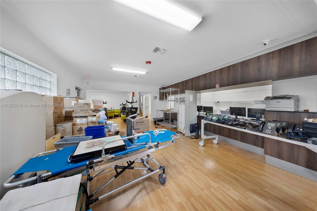 В аренду: $32 (0 спален, 0 ванн, 0 Квадратных фут)